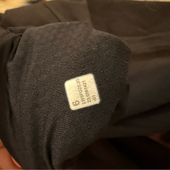 lululemon align high rise flare pant *regular length - Picture 4 of 4